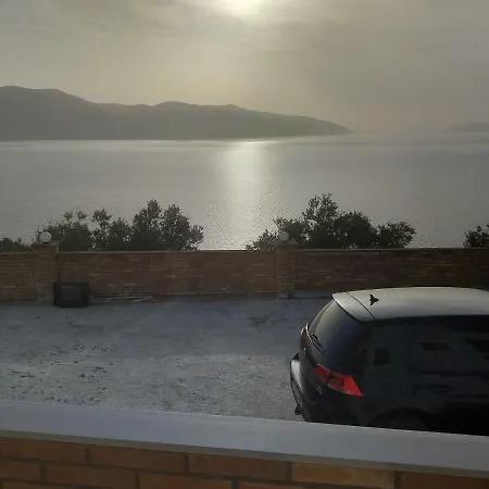 Fly Vlore